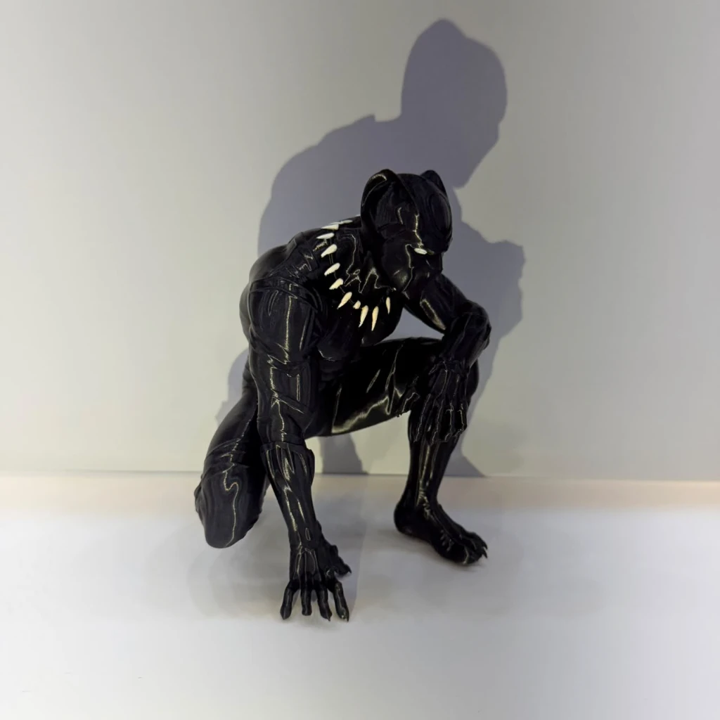 Black Panther 16 cm Action Figure - Image 6